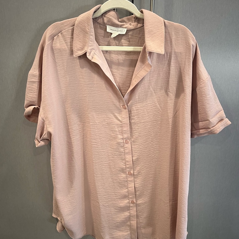 Treasure and Bond Blush Pink Button-Up Shirt Relaxed Fit Size Medium